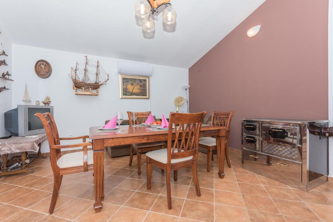 Holiday Home Frane Slivno  Zewnętrze zdjęcie