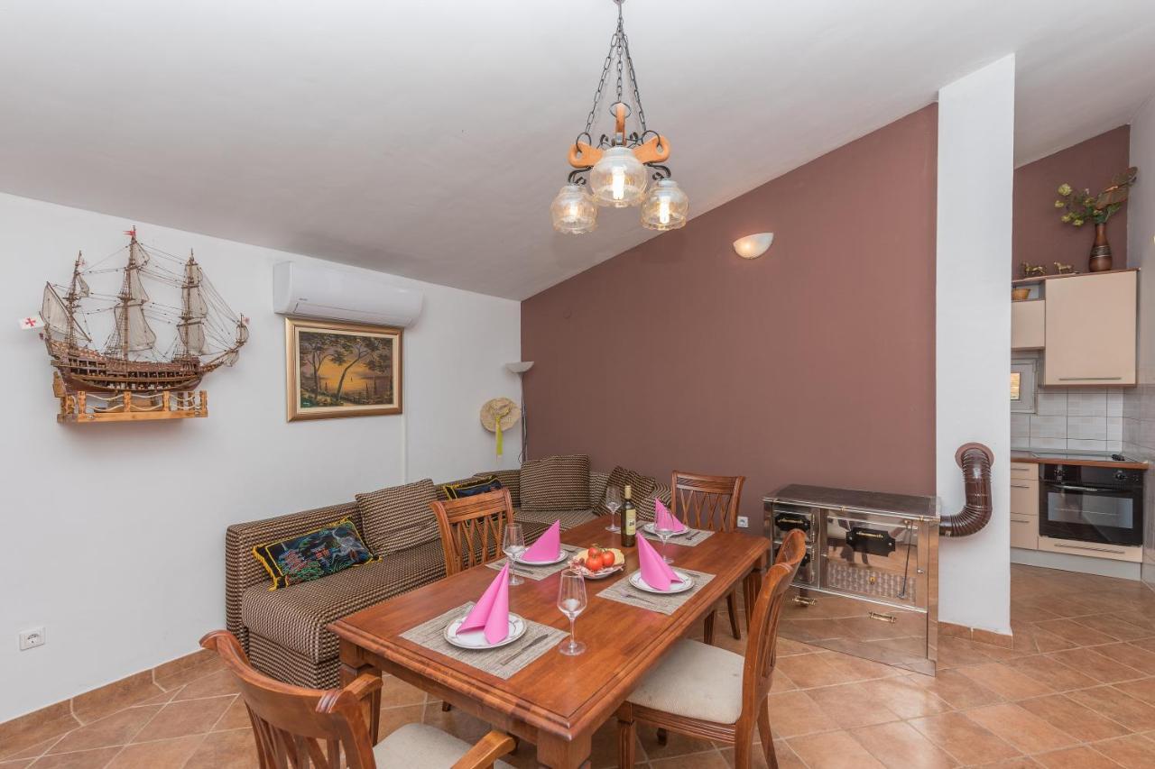 Holiday Home Frane Slivno  Zewnętrze zdjęcie