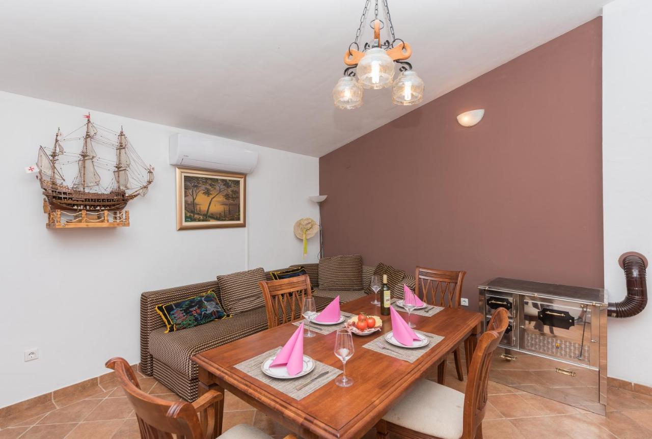 Holiday Home Frane Slivno  Zewnętrze zdjęcie